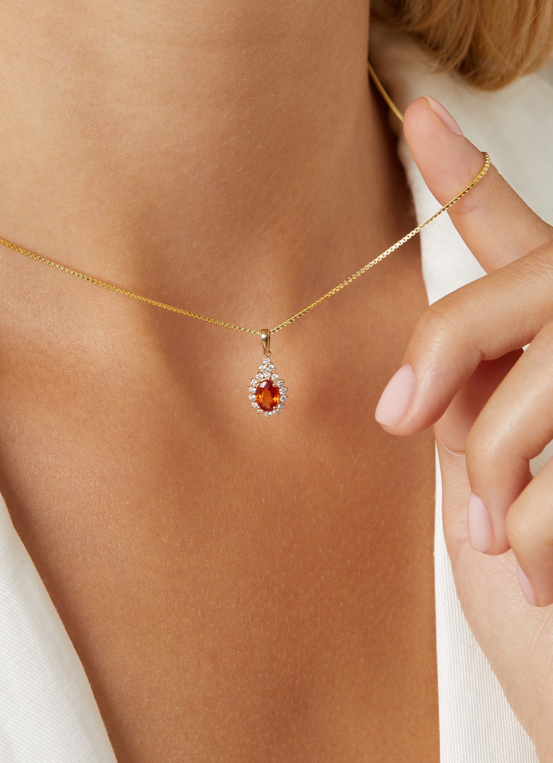 Diamond Point Geelgouden hanger, 1.00 ct oranje saffier, Eden - detail 3 geelgoud