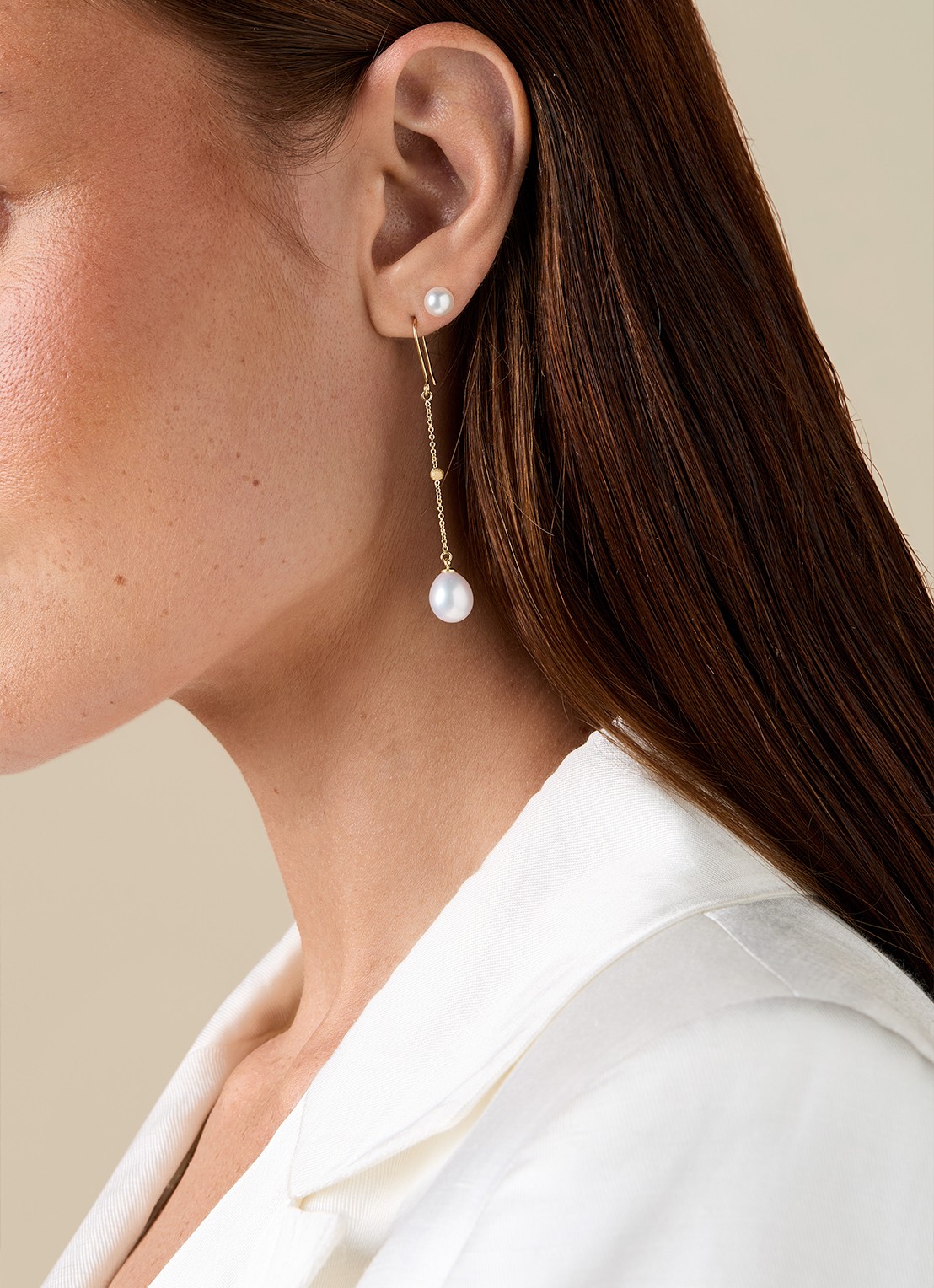 Diamond Point Geelgouden oorsieraden witte zoetwaterparel Rivièra - voorkant 2 wit