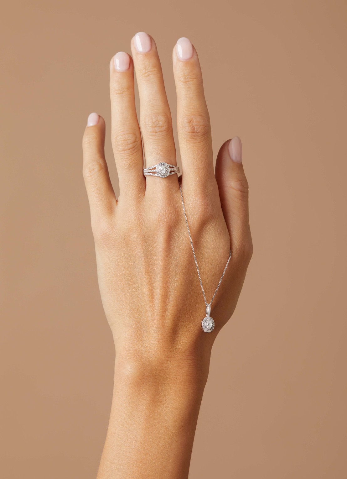 Diamond Point Witgouden hanger, 0.25 ct diamant, Petite Romance - voorkant 2 witgoud