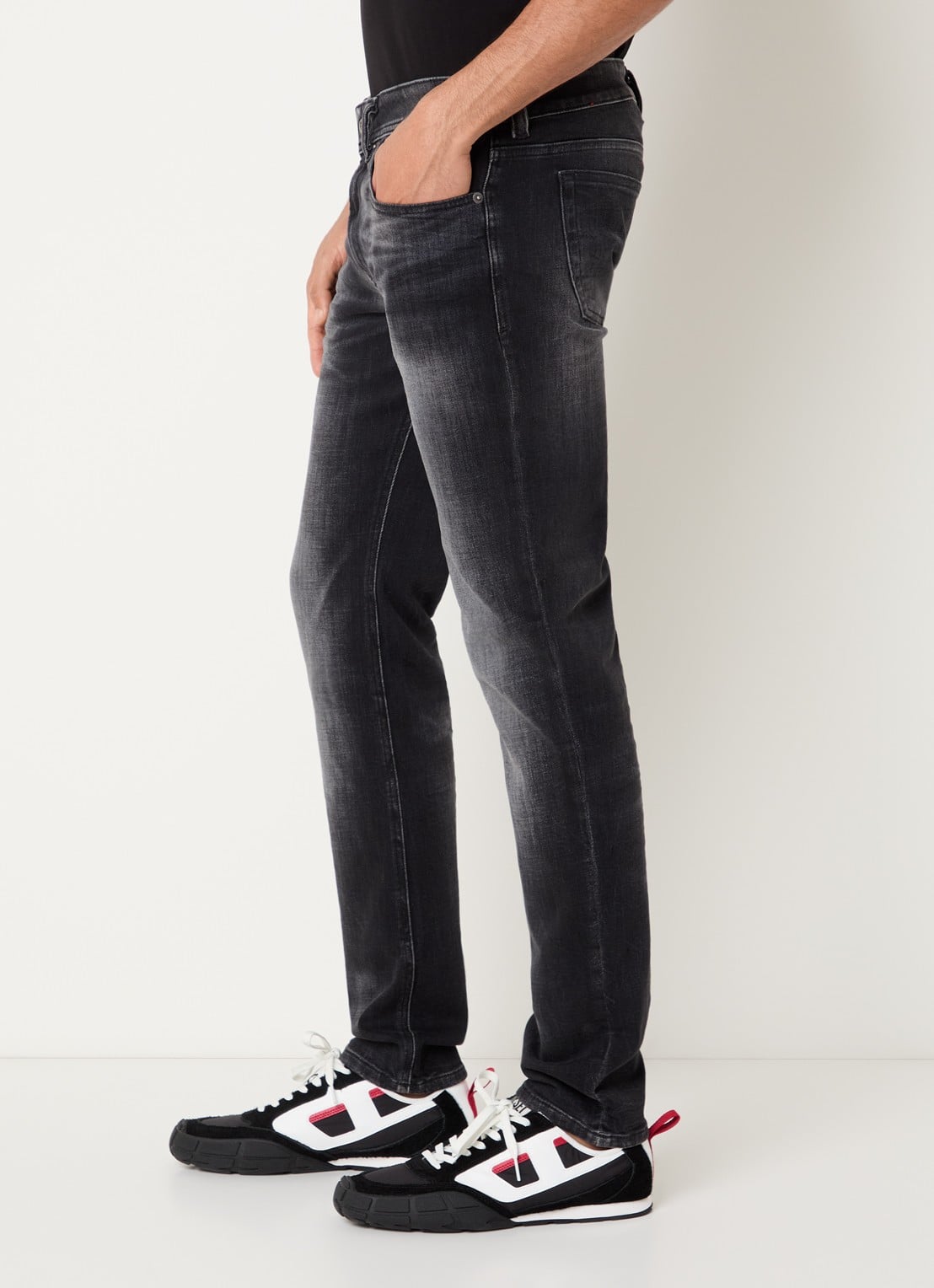 Diesel 1979 Sleenker skinny jeans met gekleurde wassing - detail 2 zwart