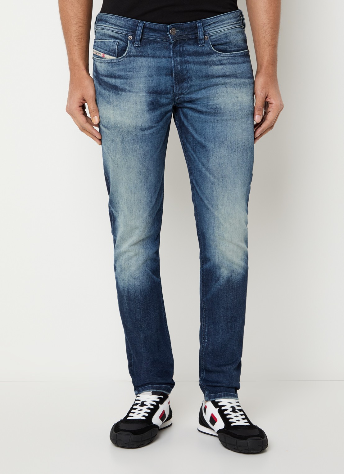 Diesel 1979 Sleenker slim fit jeans met donkere wassing - detail 3 indigo