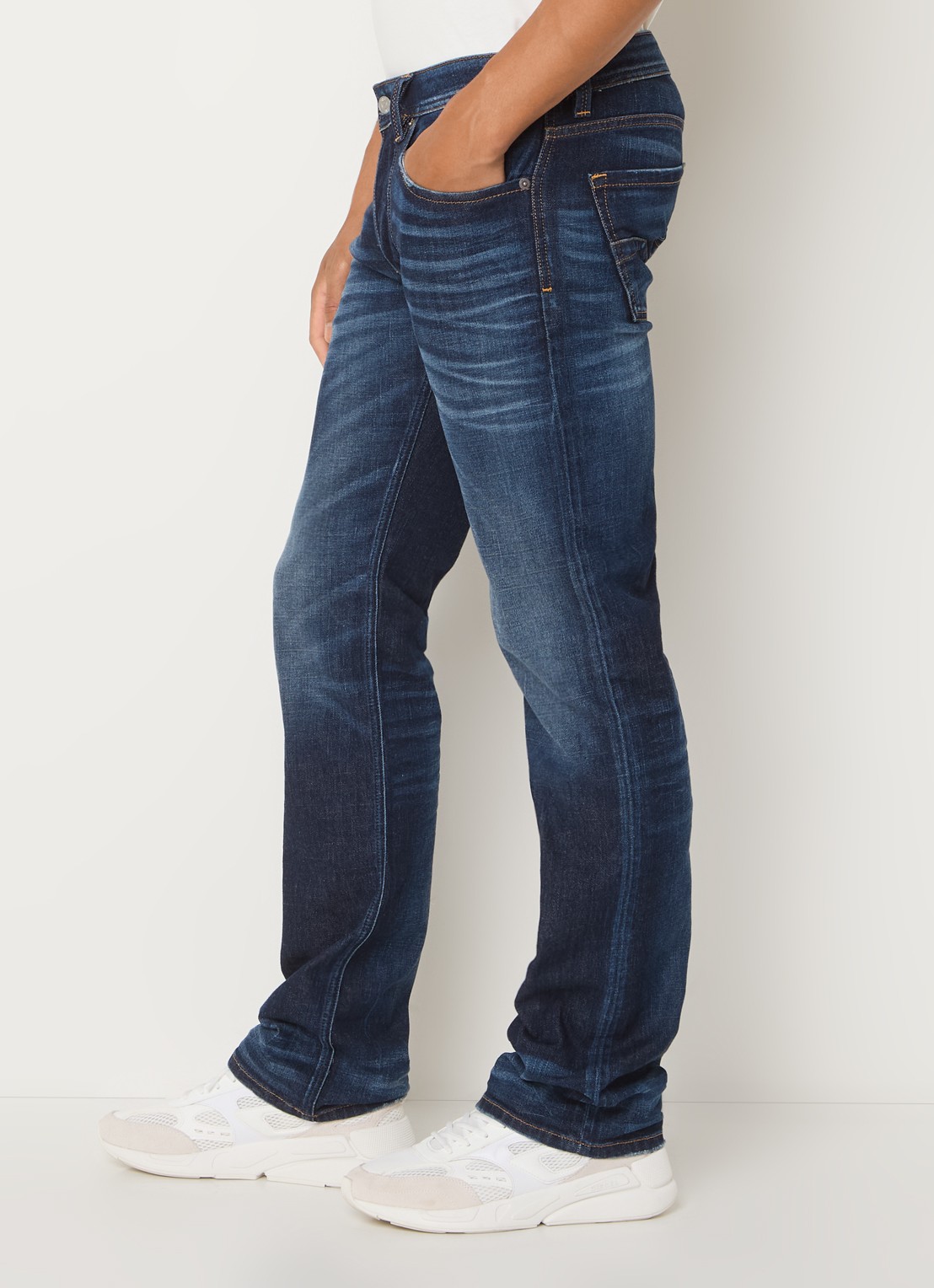 Diesel 1985 Larkee straight leg jeans met donkere wassing - detail 3 indigo