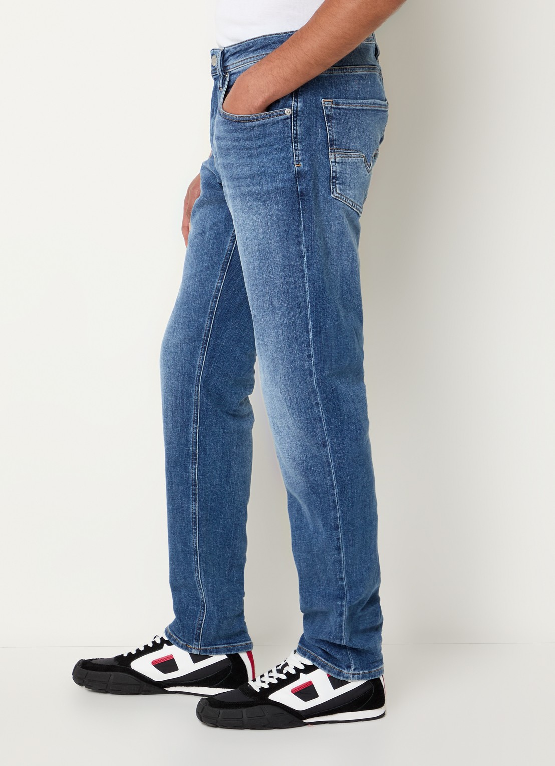 Diesel 1986 Larkee-Beex straight leg jeans met lichte wassing  - detail 2 indigo