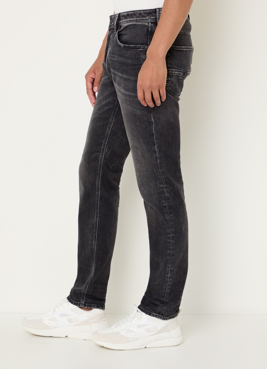 Diesel 1986 Larkee slim fit jeans met gekleurde wassing - detail 2 zwart
