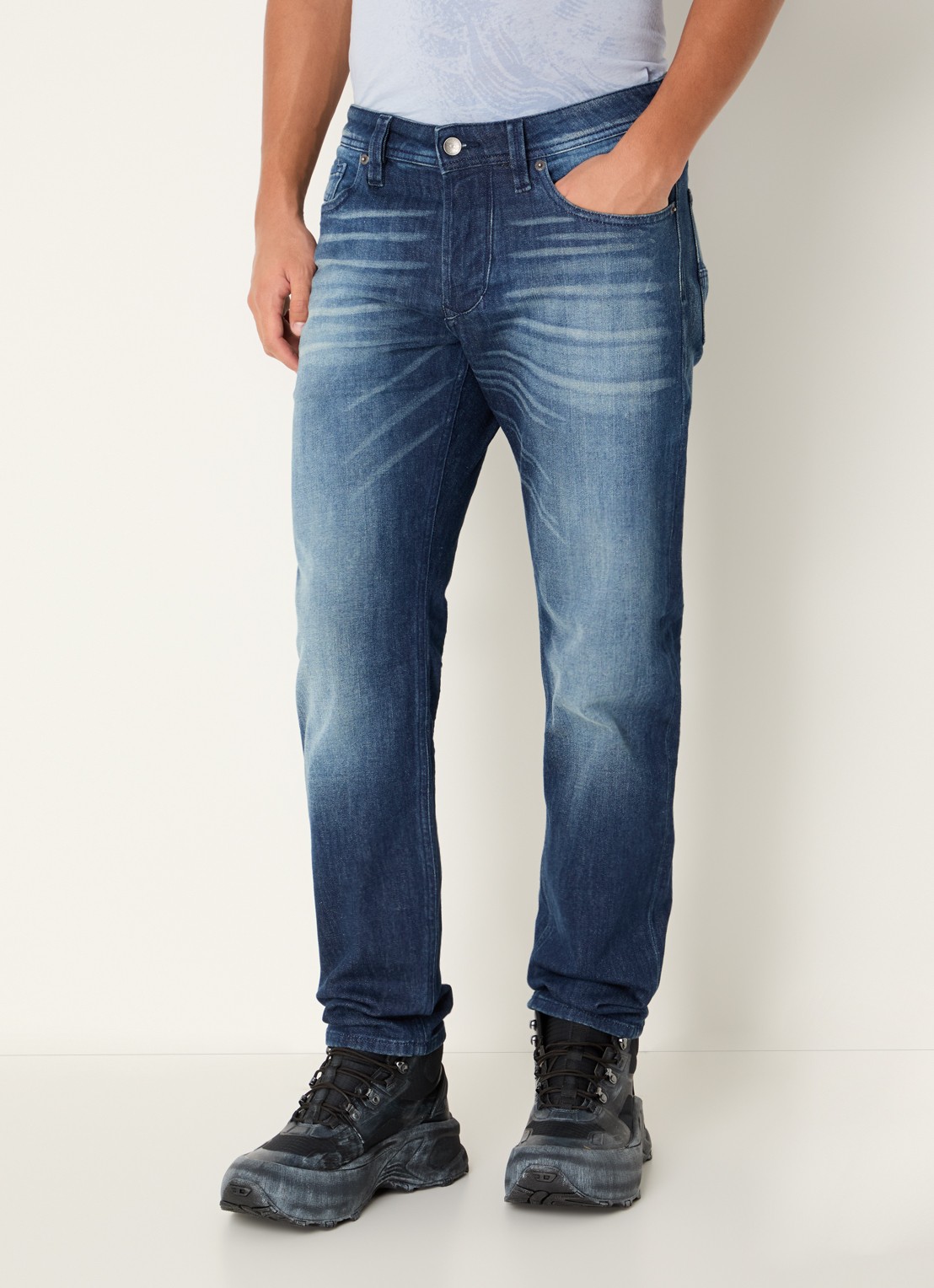 Diesel 1986 Larkee slim fit jeans met verwassen afwerking - detail 2 indigo