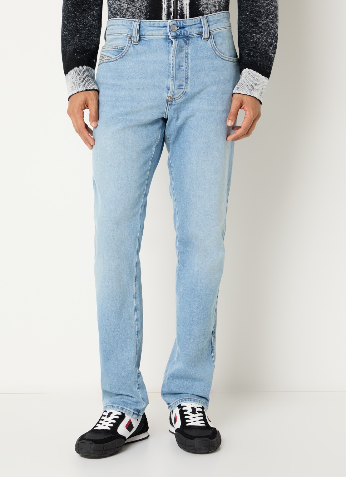 Diesel 1993 D-VYL slim fit jeans met medium wassing - detail 4 indigo