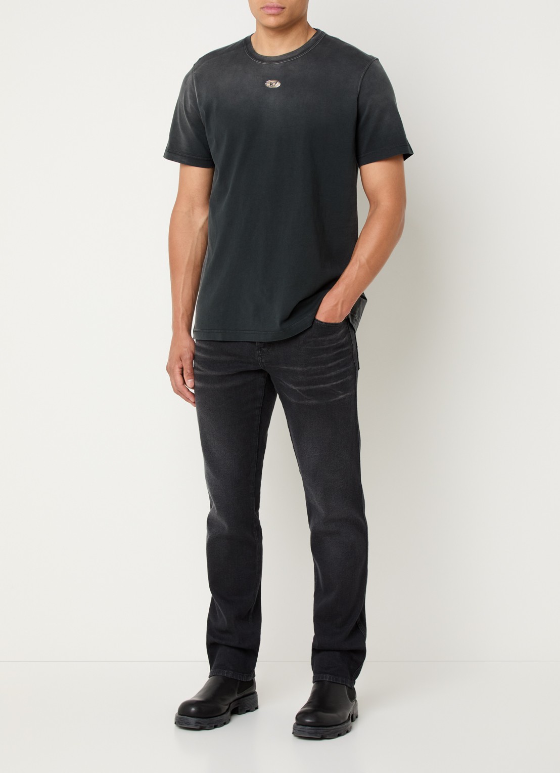 Diesel 1993 D-Vyl straight leg jeans met gekleurde wassing - voorkant 2 zwart