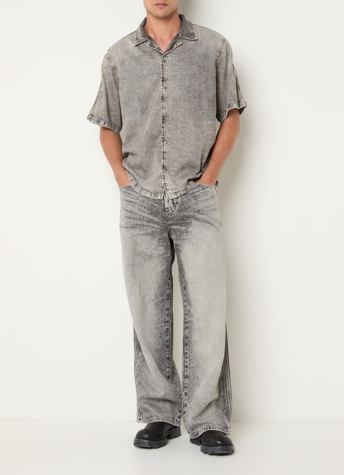 Diesel 1997 D-Denim loose fit jeans met gekleurde wassing - voorkant 4 grijs