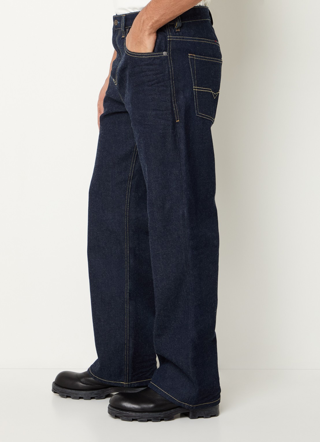 Diesel 2001 D-Macro loose fit jeans met donkere wassing - detail 4 indigo