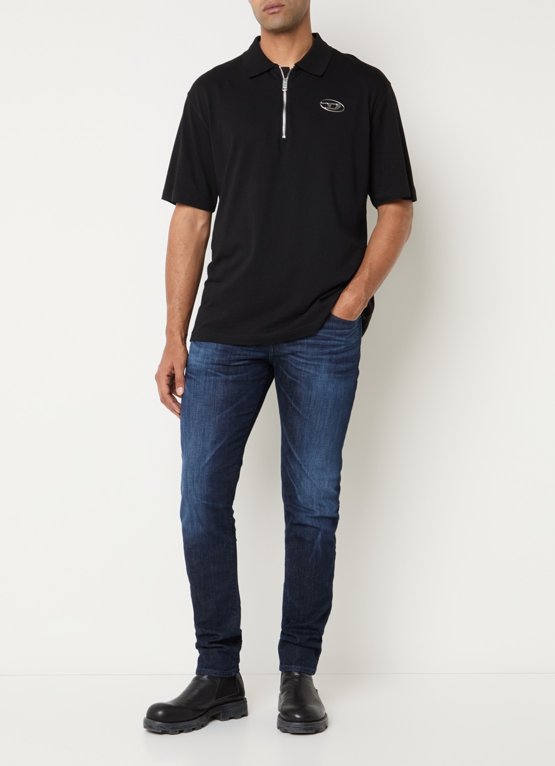 Diesel 2019 D-Strukt slim fit jeans met donkere wassing - voorkant 2 indigo