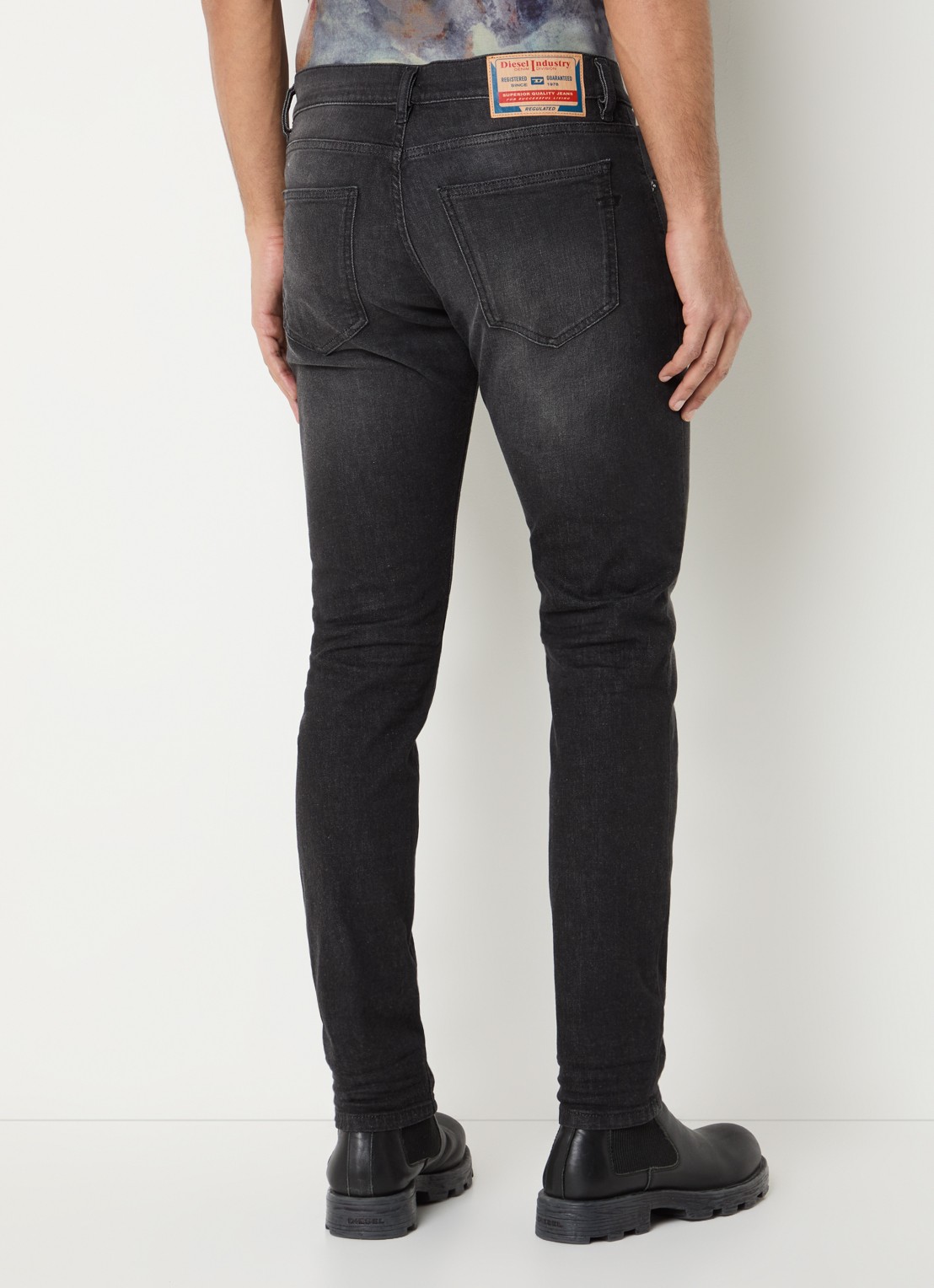 Diesel 2019 D-Strukt slim fit jeans met gekleurde wassing - achterkant 5 antraciet
