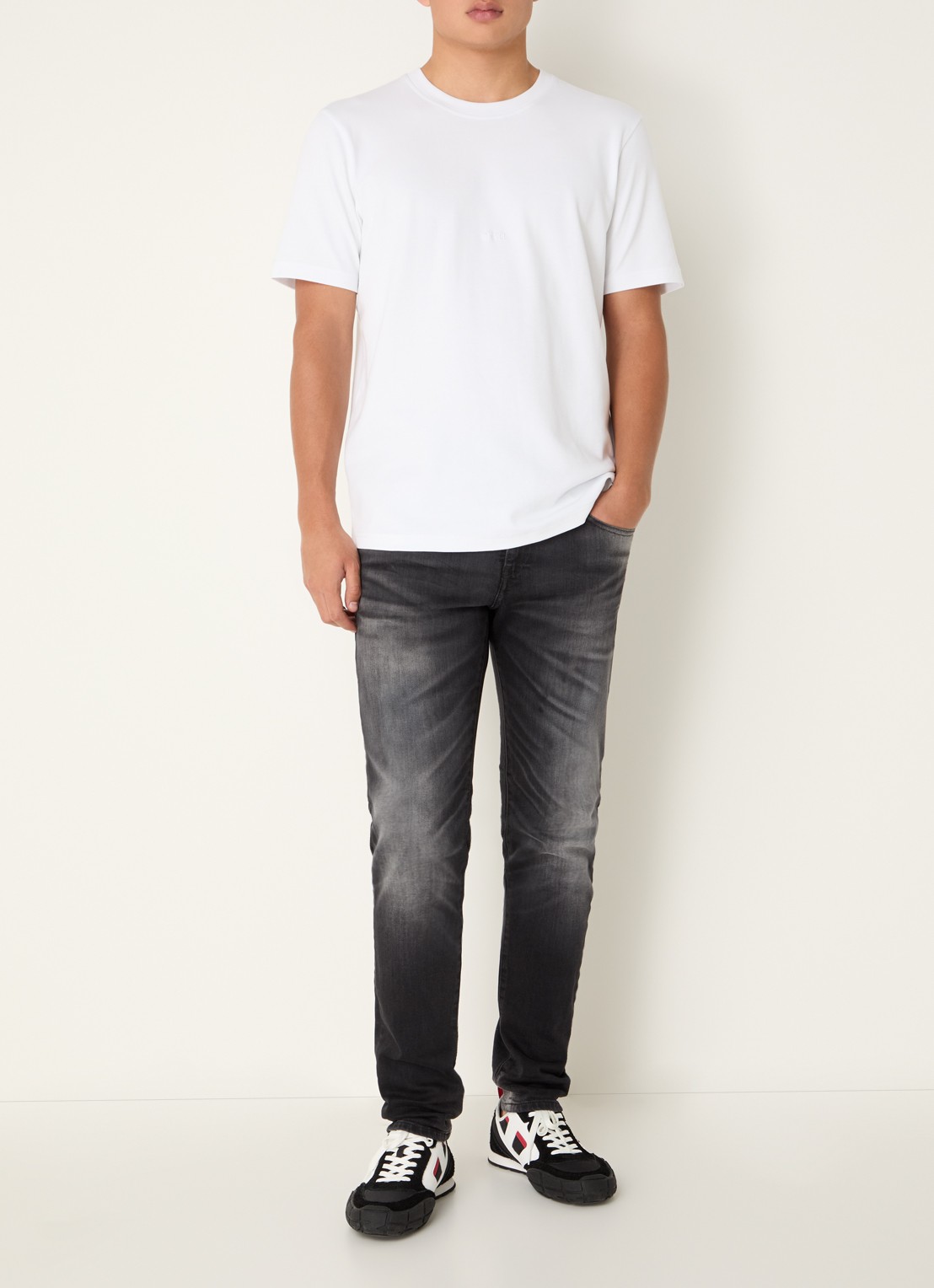 Diesel 2019 D-strukt slim fit jeans met gekleurde wassing - voorkant 2 antraciet