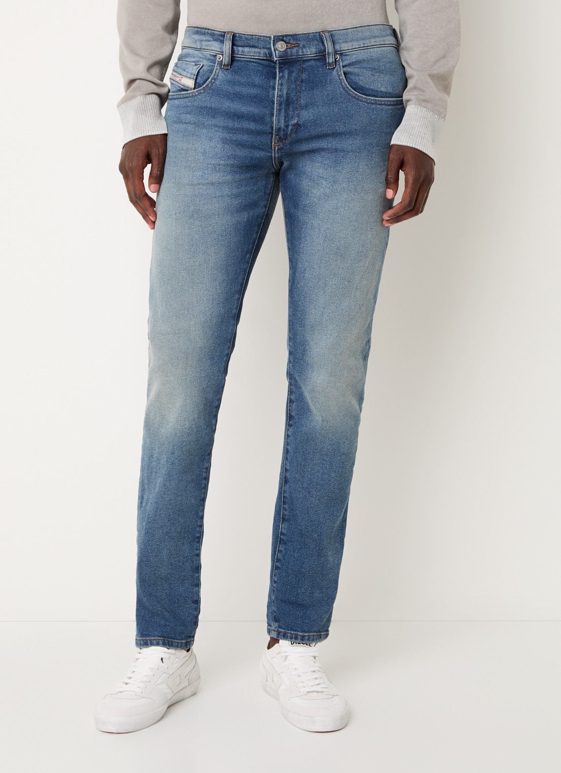 Diesel 2019 D-Strukt slim fit jeans met medium wassing - detail 4 indigo