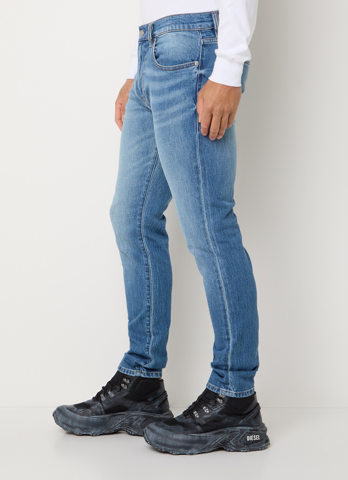 Diesel 2019 D-strukt slim fit jeans met medium wassing - detail 5 indigo