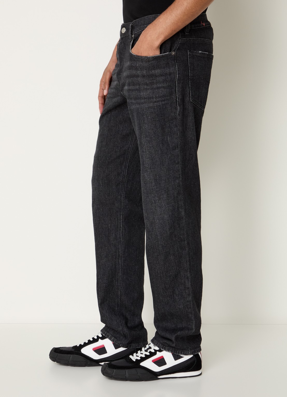 Diesel 2023 D-Finitive straight leg jeans met gekleurde wassing - detail 5 antraciet