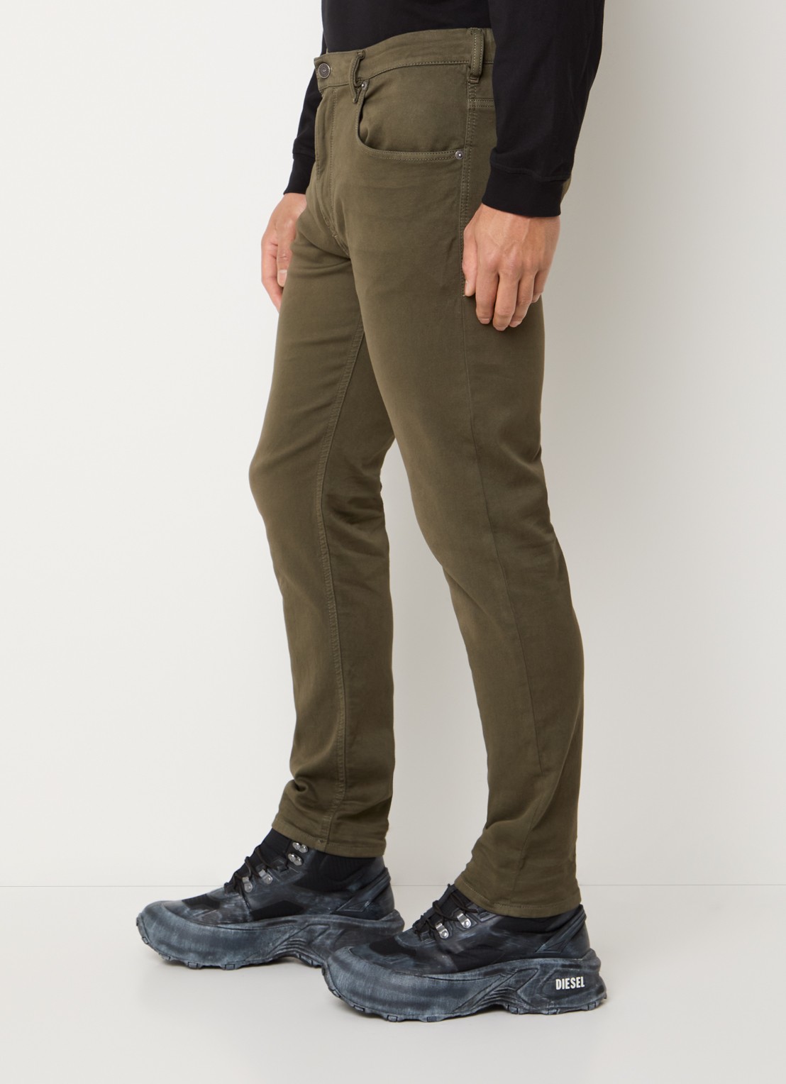 Diesel 2032 D-krooley slim fit chino met steekzakken - detail 5 mosgroen