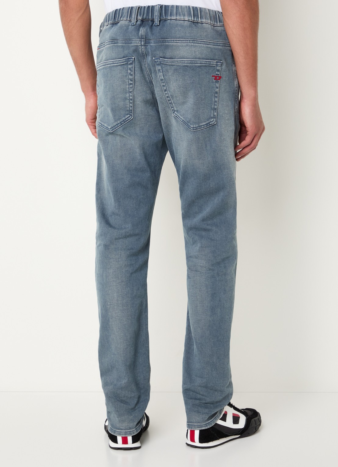 Diesel 2032 D-Krooley slim fit jeans met medium wassing - achterkant 3 indigo