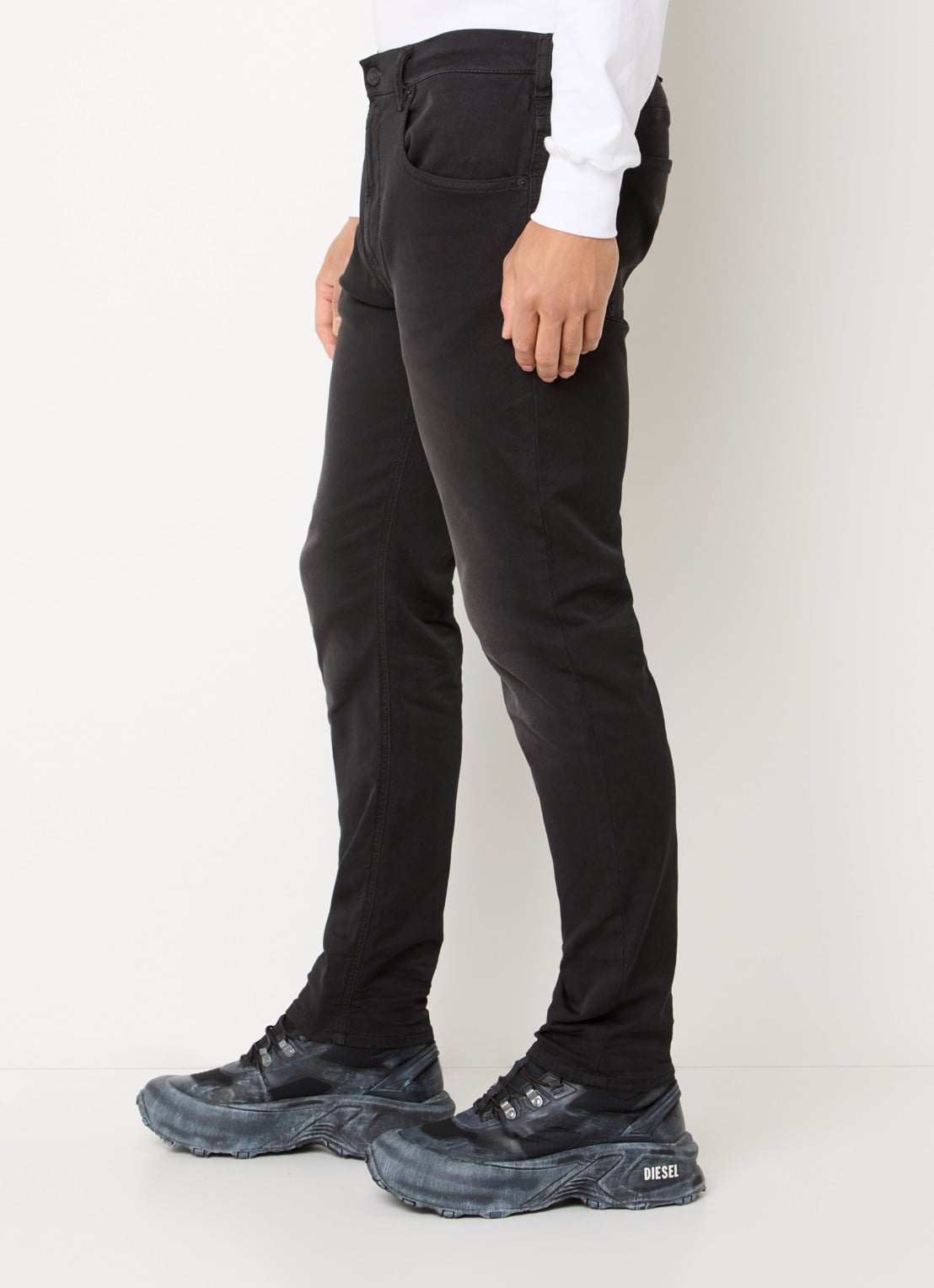 Diesel 2032 D-krooley slim fit jeans  - detail 5 antraciet