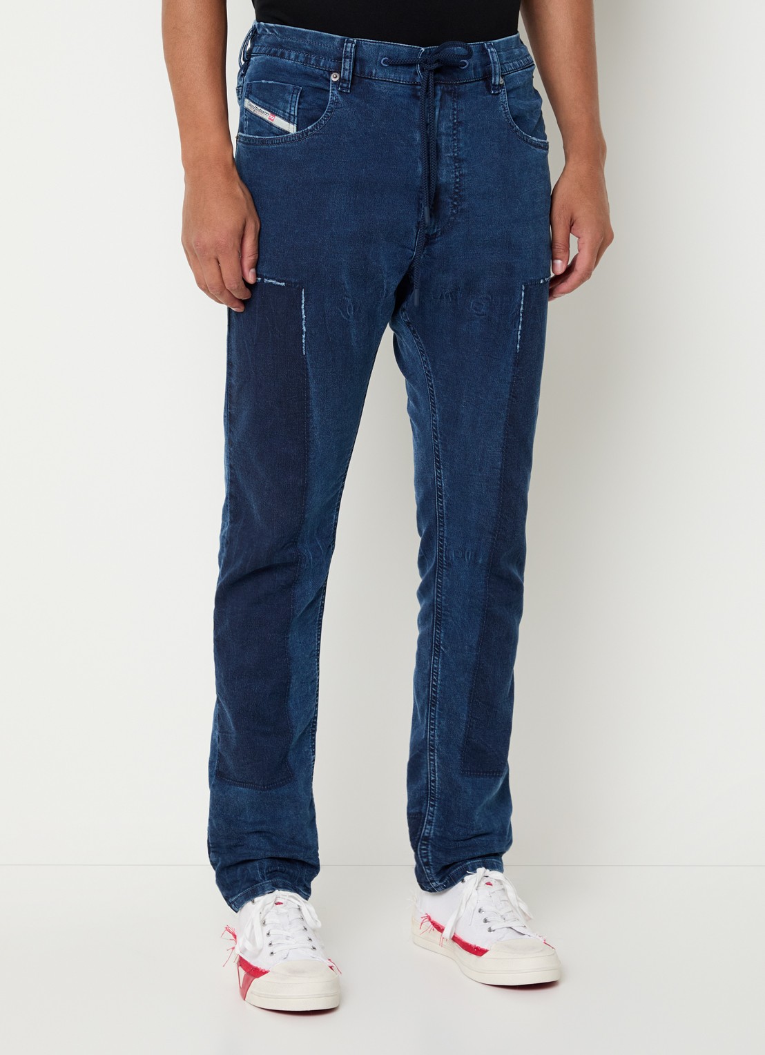Diesel 2032 D-krooley slim fit joggingbroek van denim  - detail 4 indigo