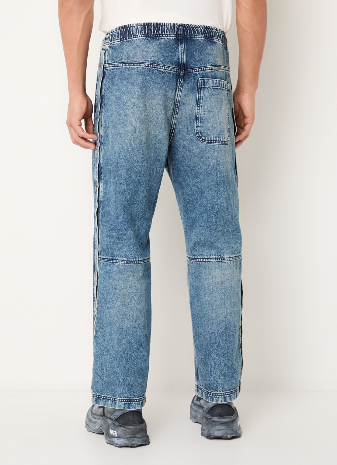 Diesel D-Axfor-S tapered jeans met trekkoord en logoborduring - achterkant 6 indigo
