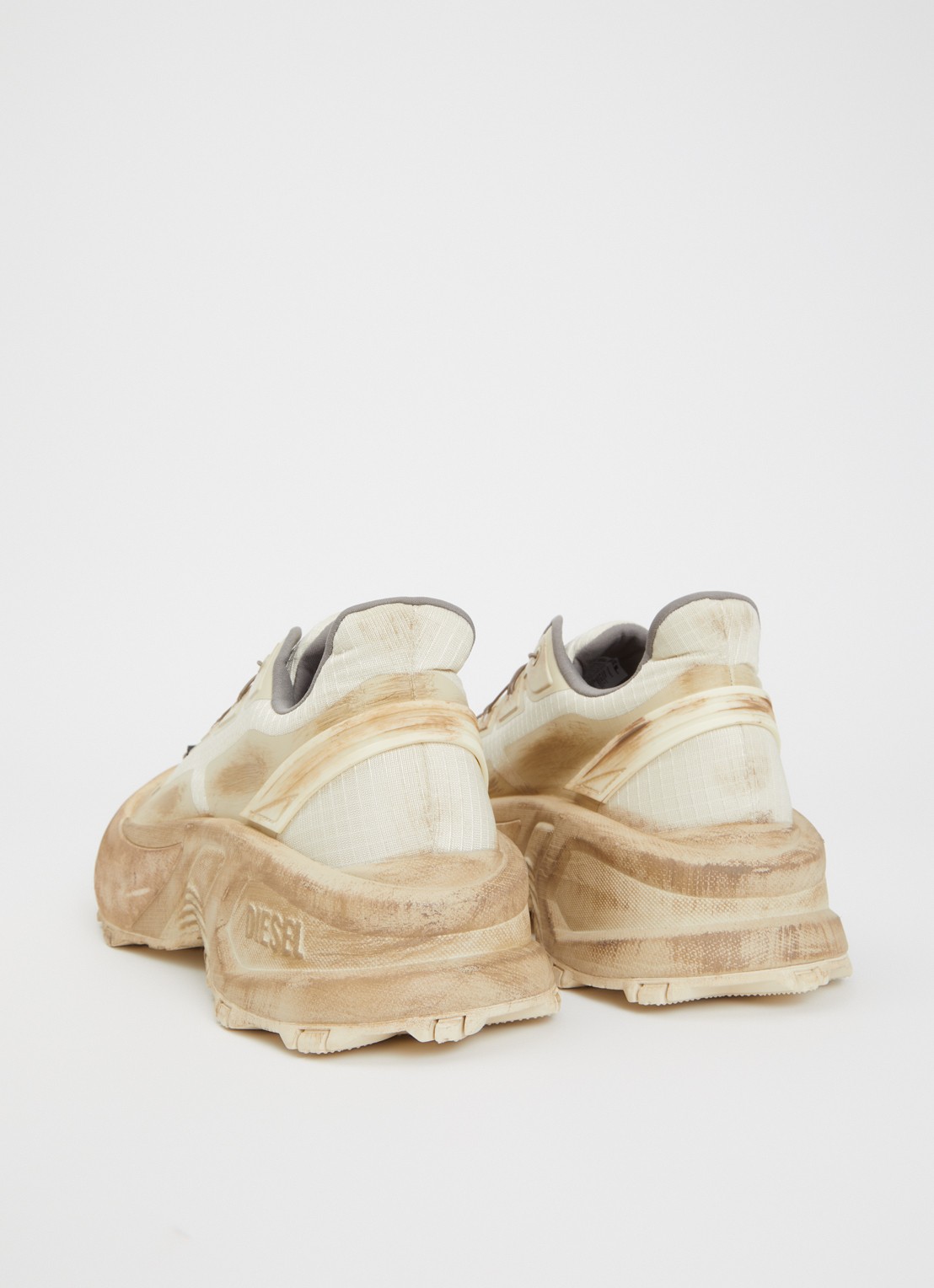 Diesel D-Cage Runner sneaker met mesh details - achterkant 5 beige