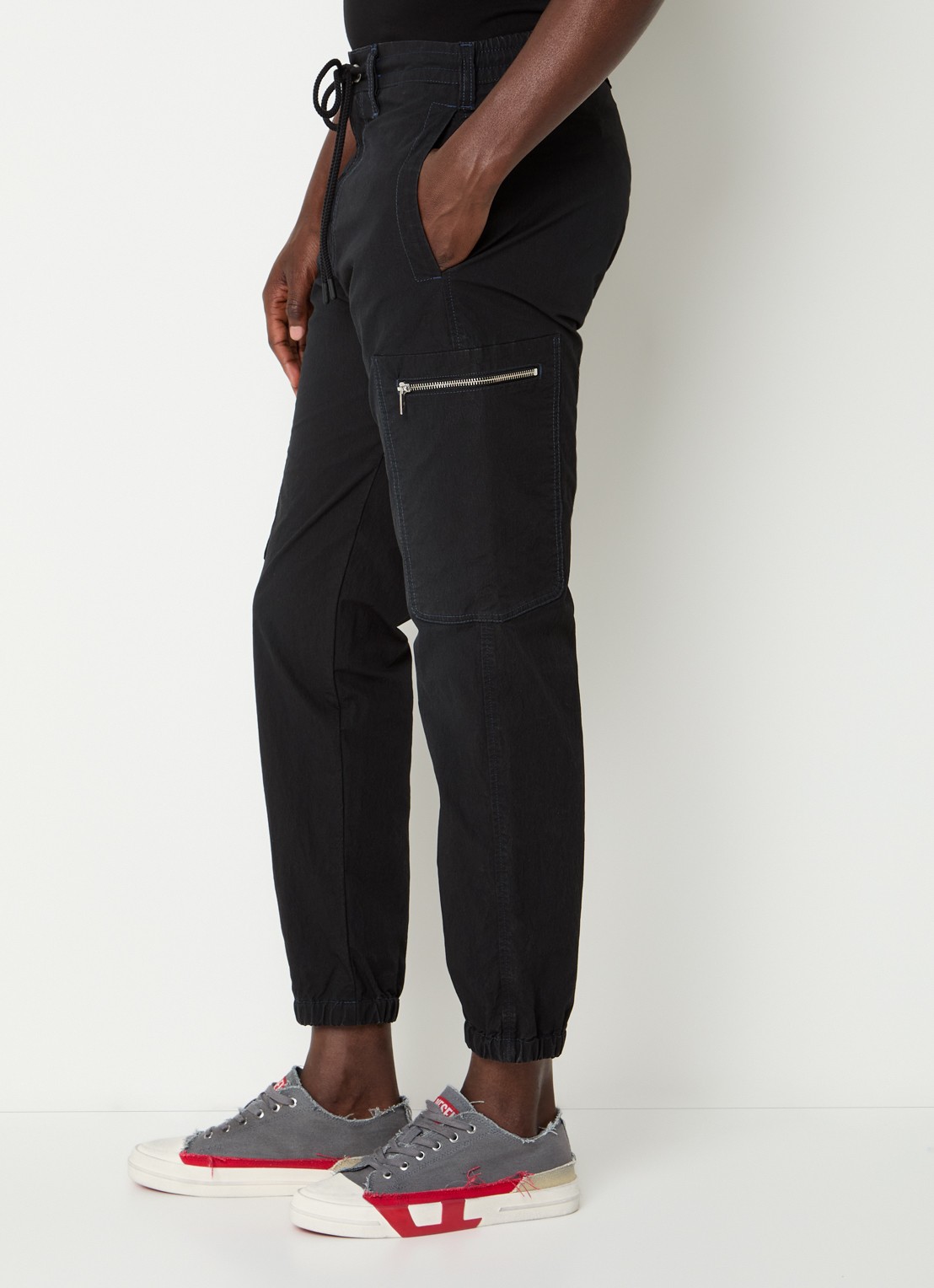 Diesel D-Lab tapered fit cargobroek met opgestikte zakken - detail 4 zwart