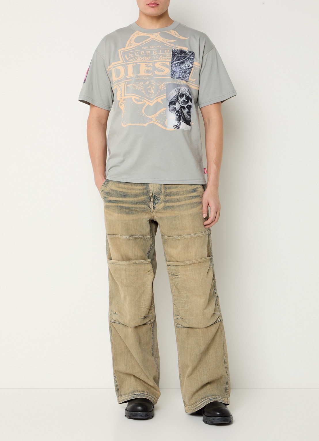 Diesel D-Shift loose fit jeans met verwassen afwerking opgestikte zakken - voorkant 3 khaki