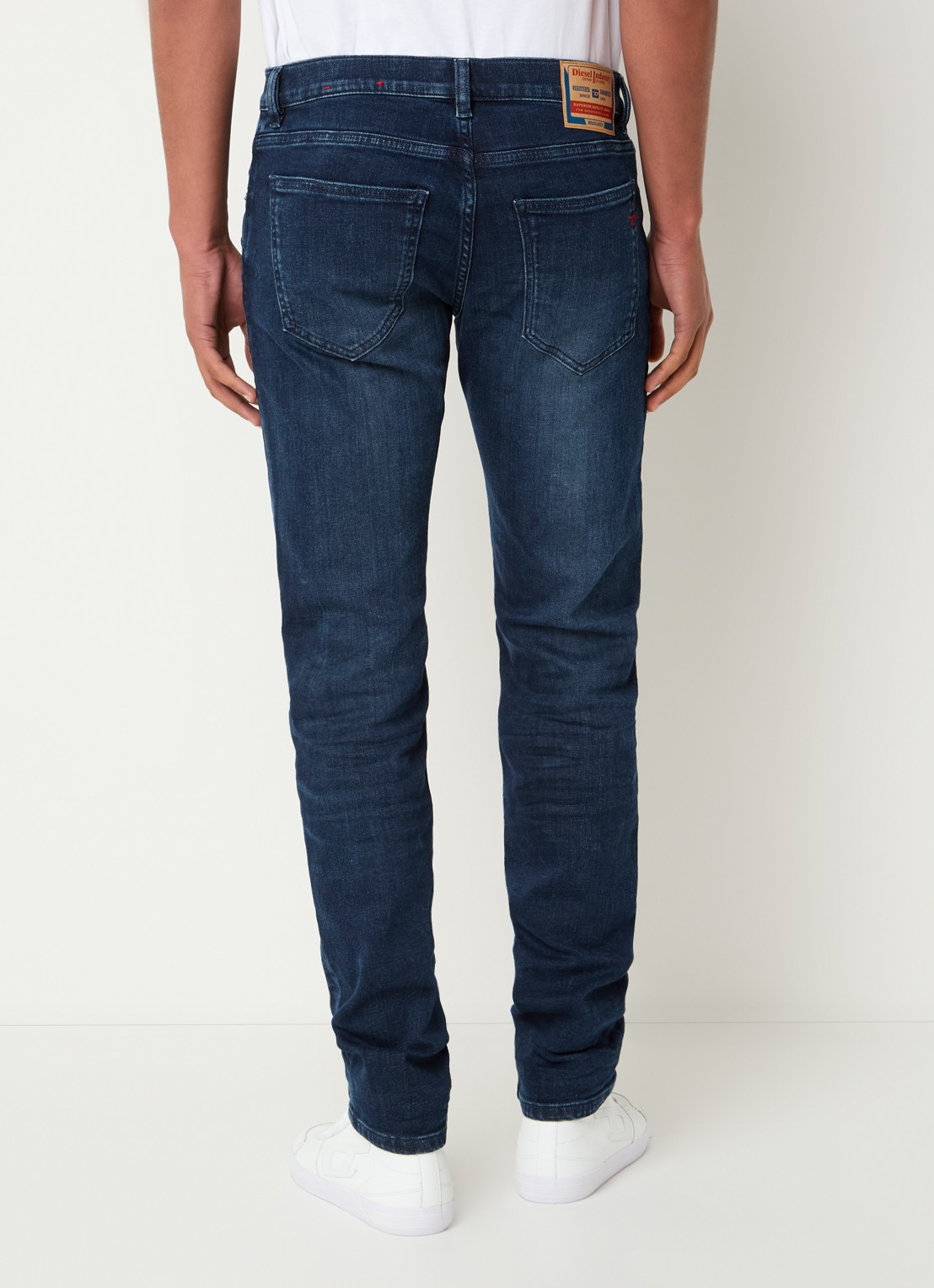 Diesel D-Strukt slim fit jeans met steekzakken - achterkant indigo