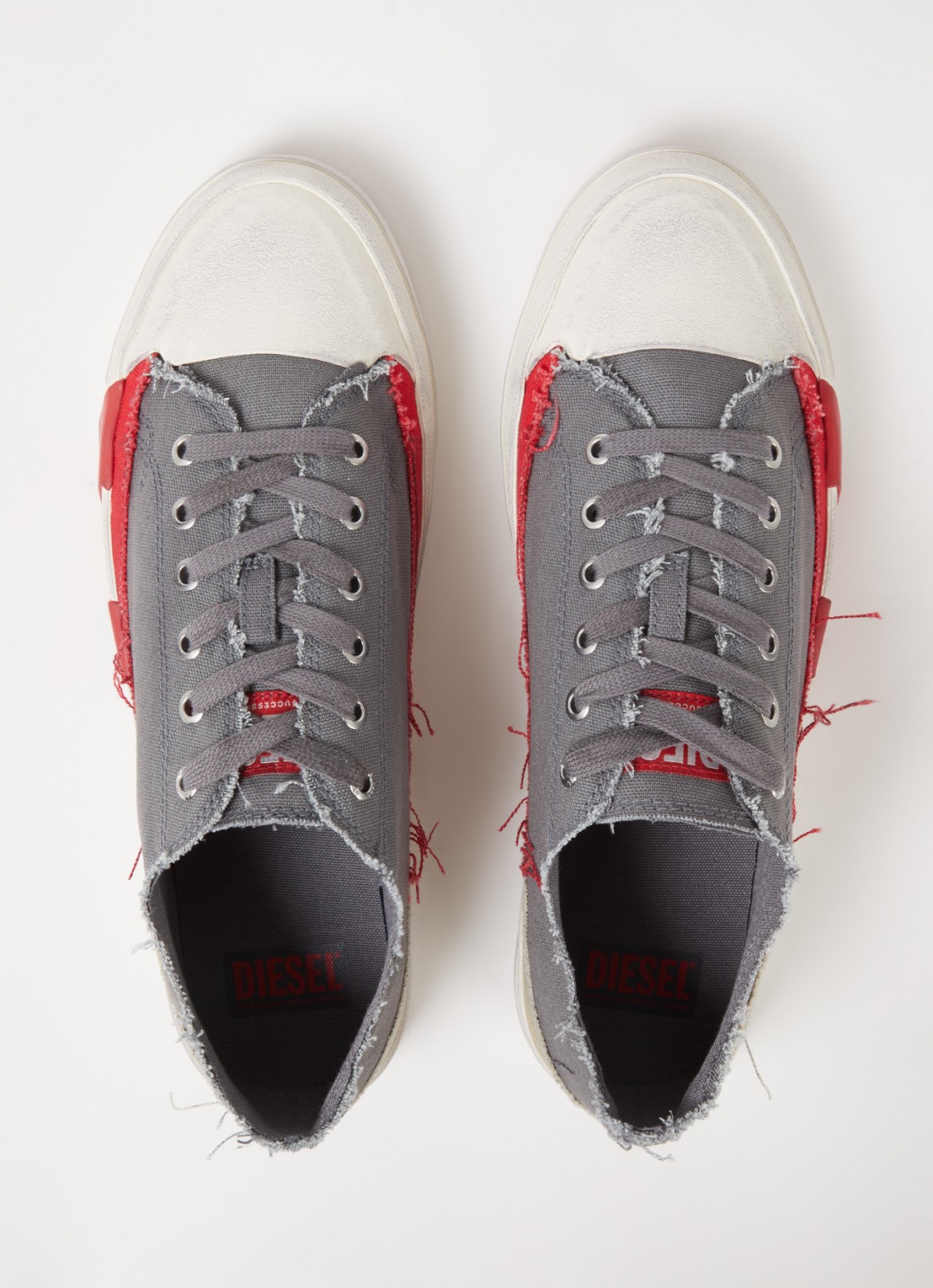 Diesel D-verse Low sneaker van canvas met destroyed afwerking - detail 7 middengrijs