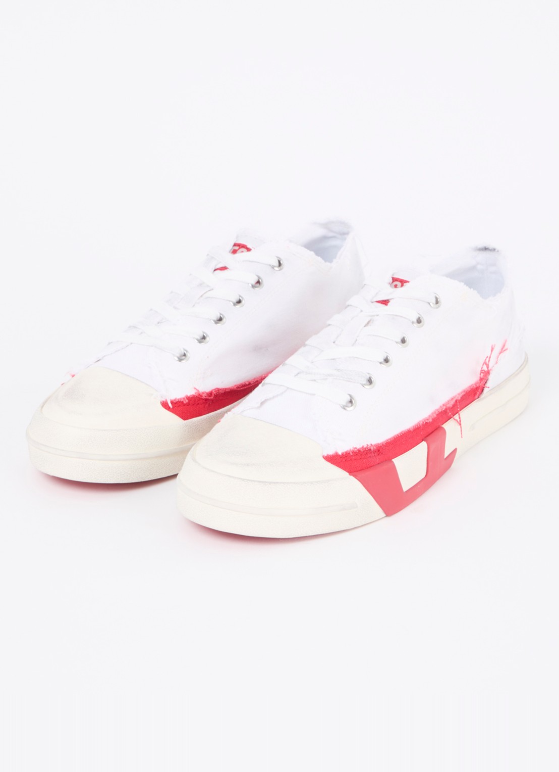 Diesel D-verse Low sneaker van canvas met destroyed afwerking - detail wit