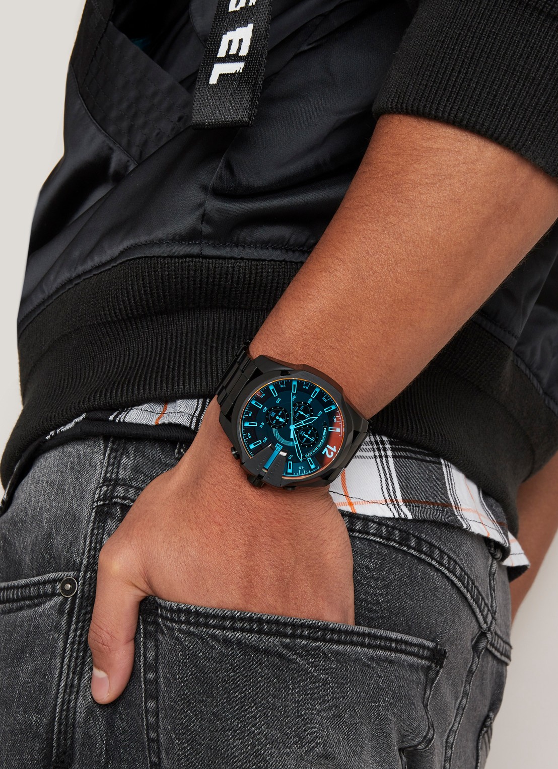 Diesel Herenhorloge Mega Chief DZ4318 - voorkant 2 zwart