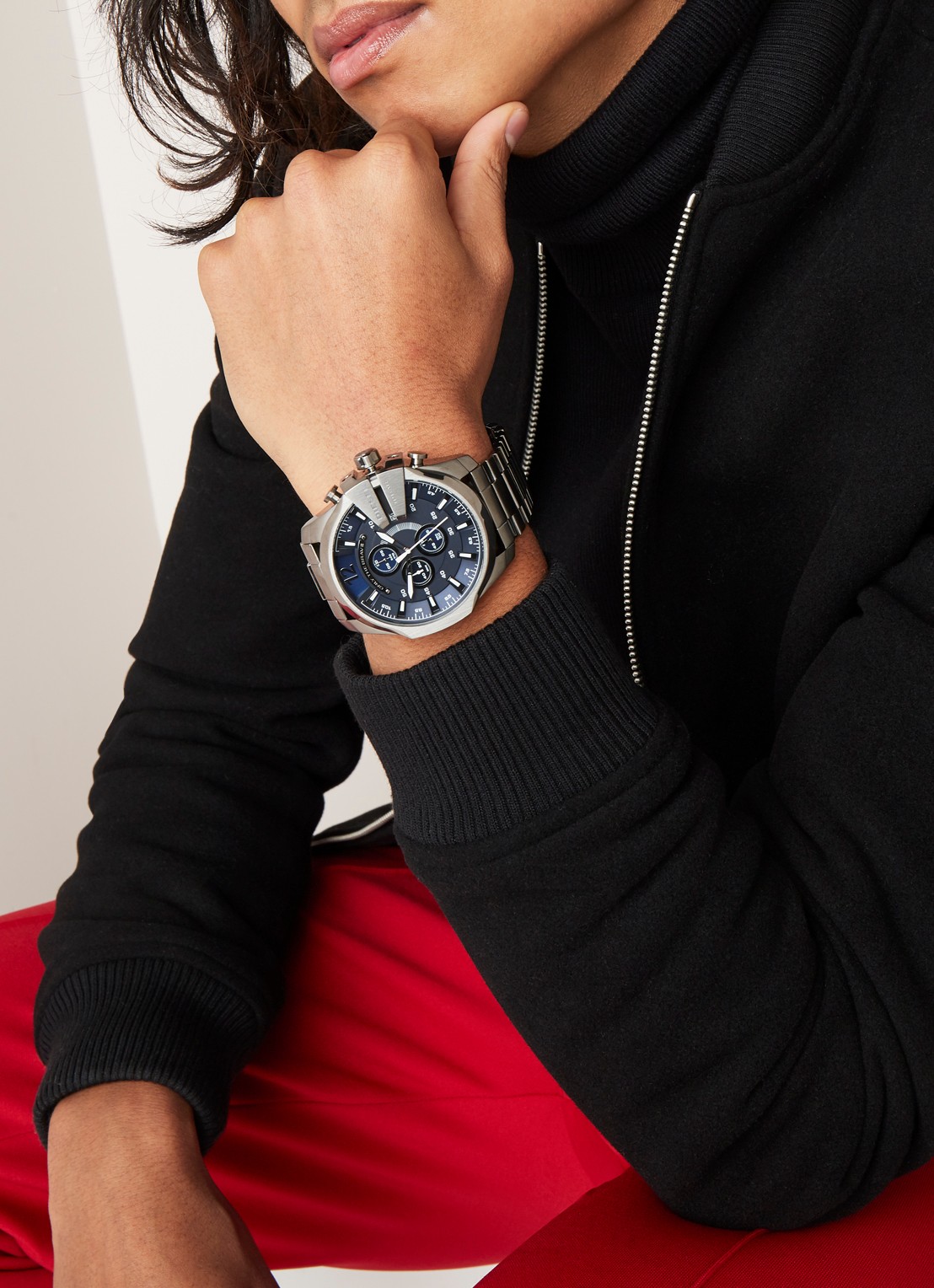 Diesel Horloge Mega Chief DZ4329 - voorkant 2 grijs