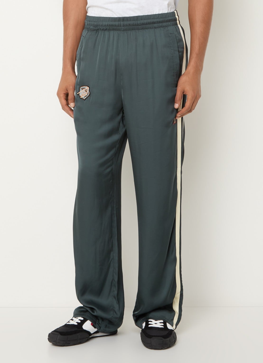 Diesel P-Annu straight fit trackpants met steekzakken - detail bronsgroen