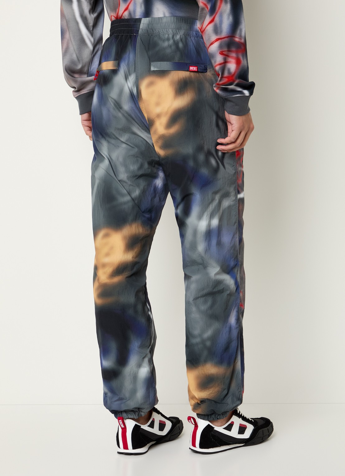 Diesel P-Arelion tapered fit broek met print - achterkant 5 antraciet