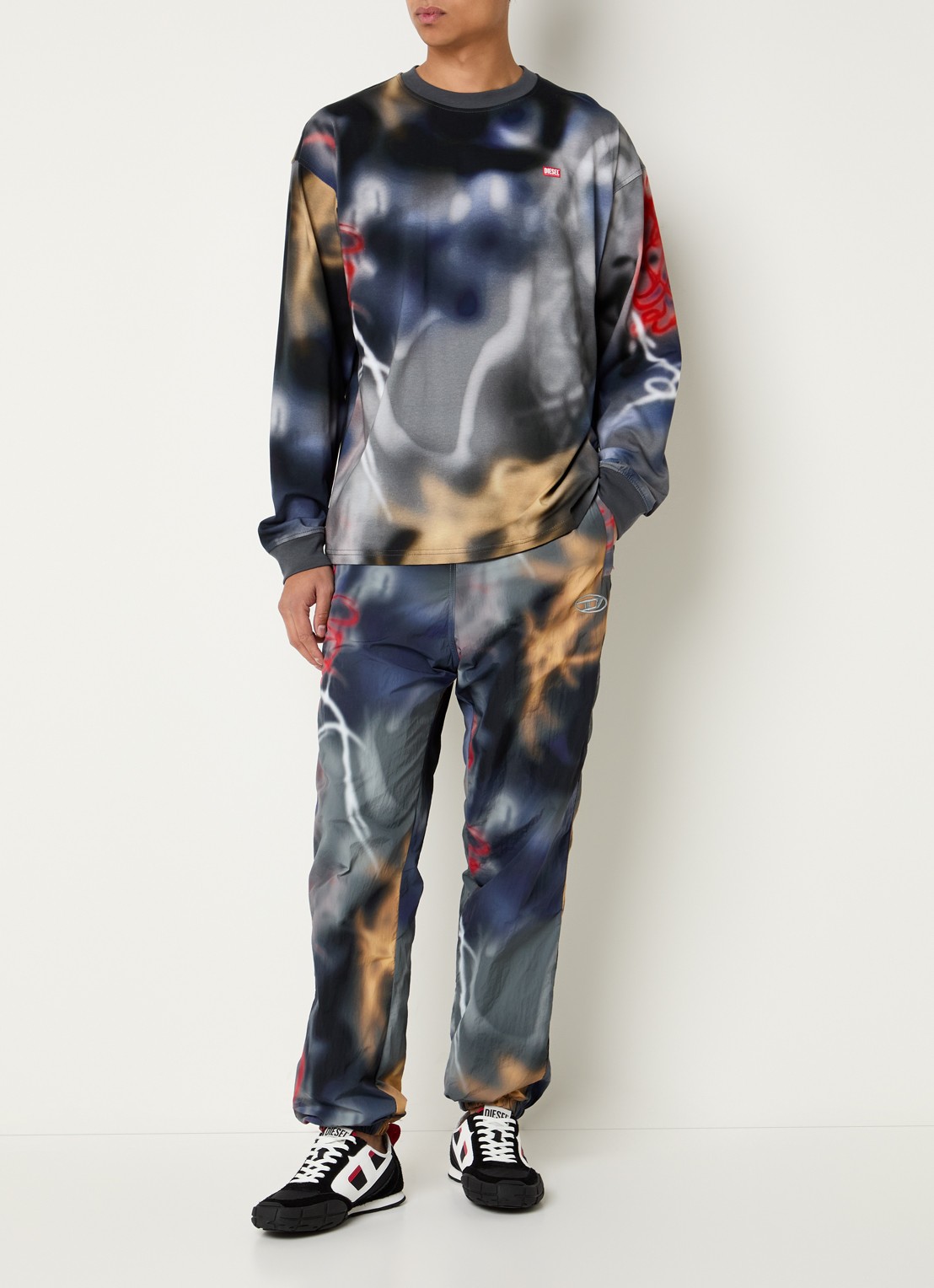 Diesel P-Arelion tapered fit broek met print - voorkant 4 antraciet
