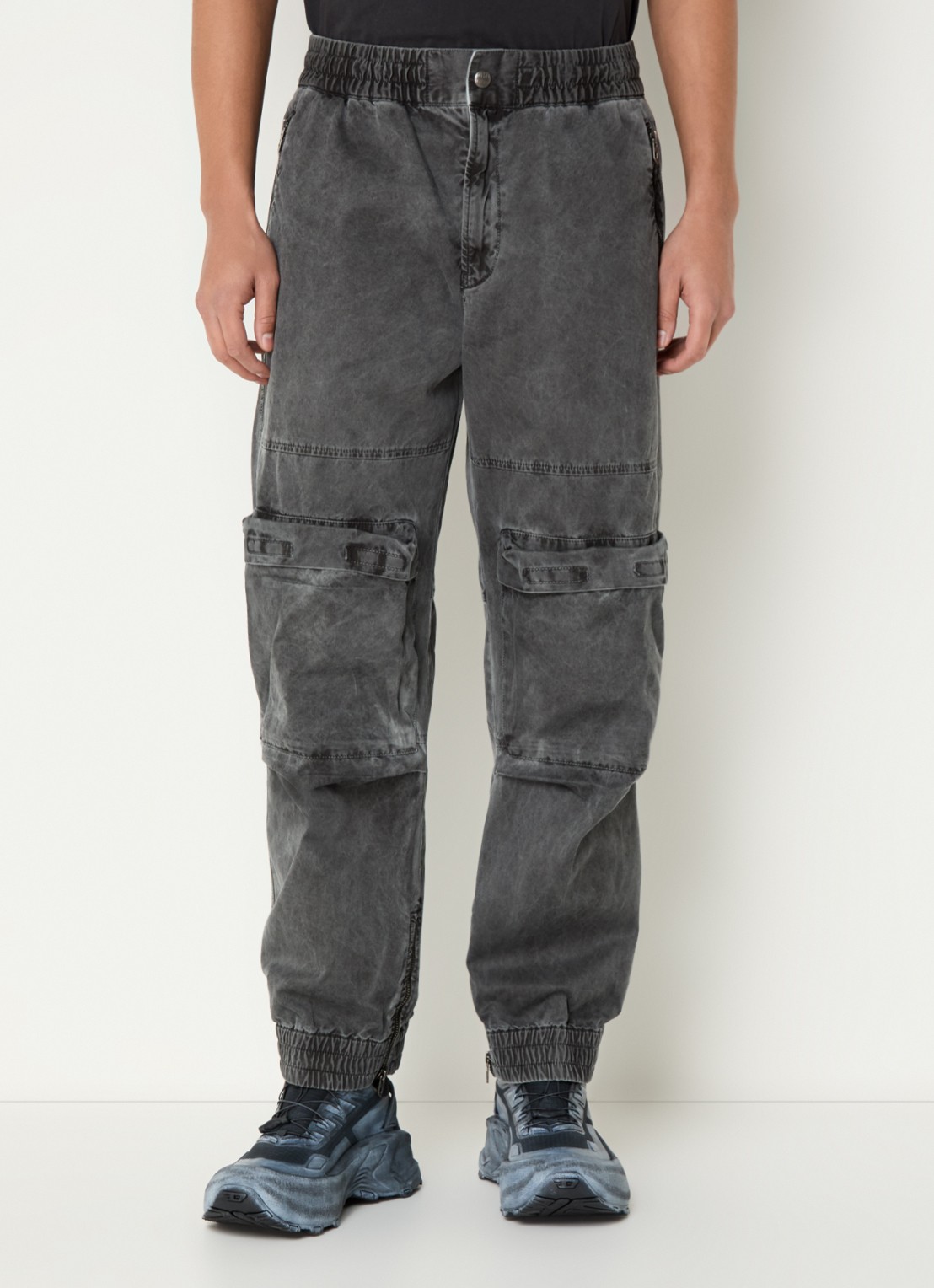 Diesel P-Beeck tapered fit cargobroek met verwassen afwerking - detail 4 middengrijs