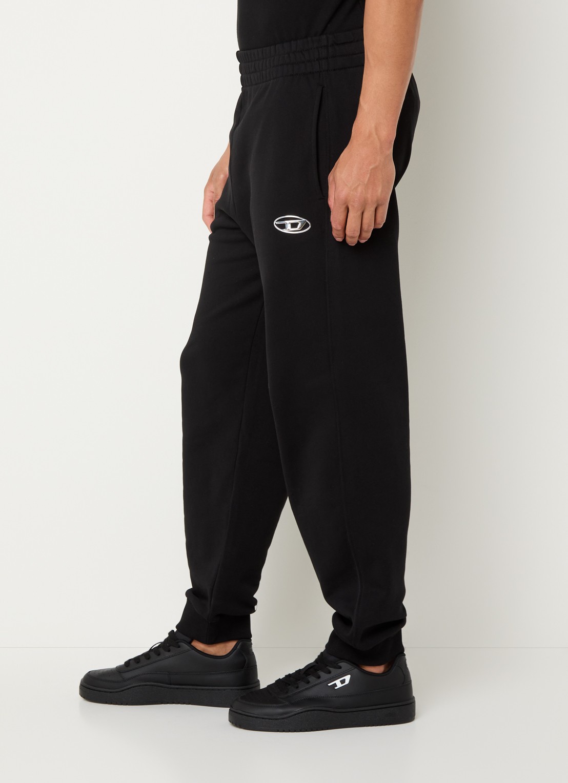 Diesel P-Marky-Od tapered fit joggingbroek met logo - detail 5 zwart