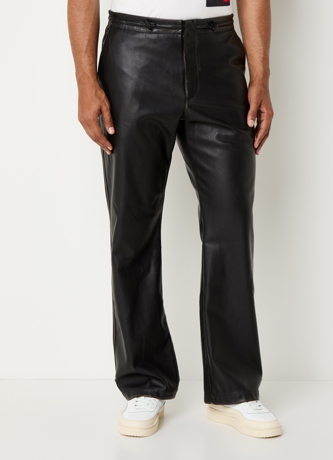 Diesel P-Rivers straight fit broek van imitatieleer - detail zwart