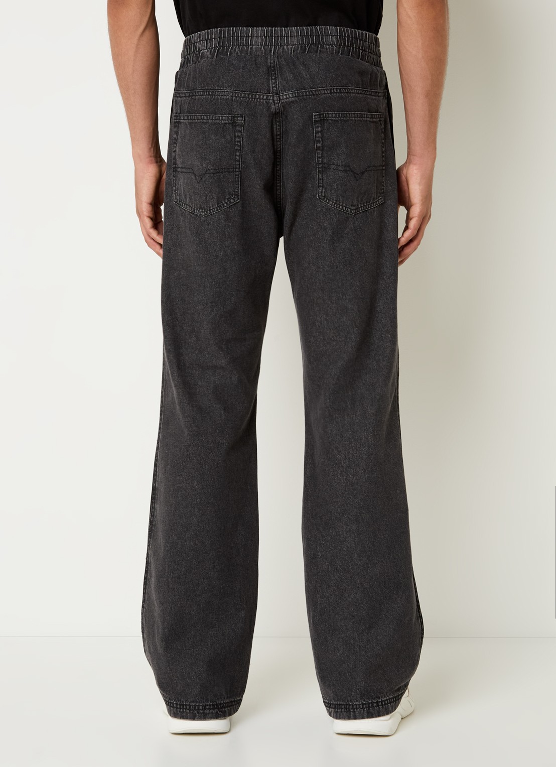 Diesel P-Zamp-Vet loose fit broek met details van denim - achterkant 5 zwart