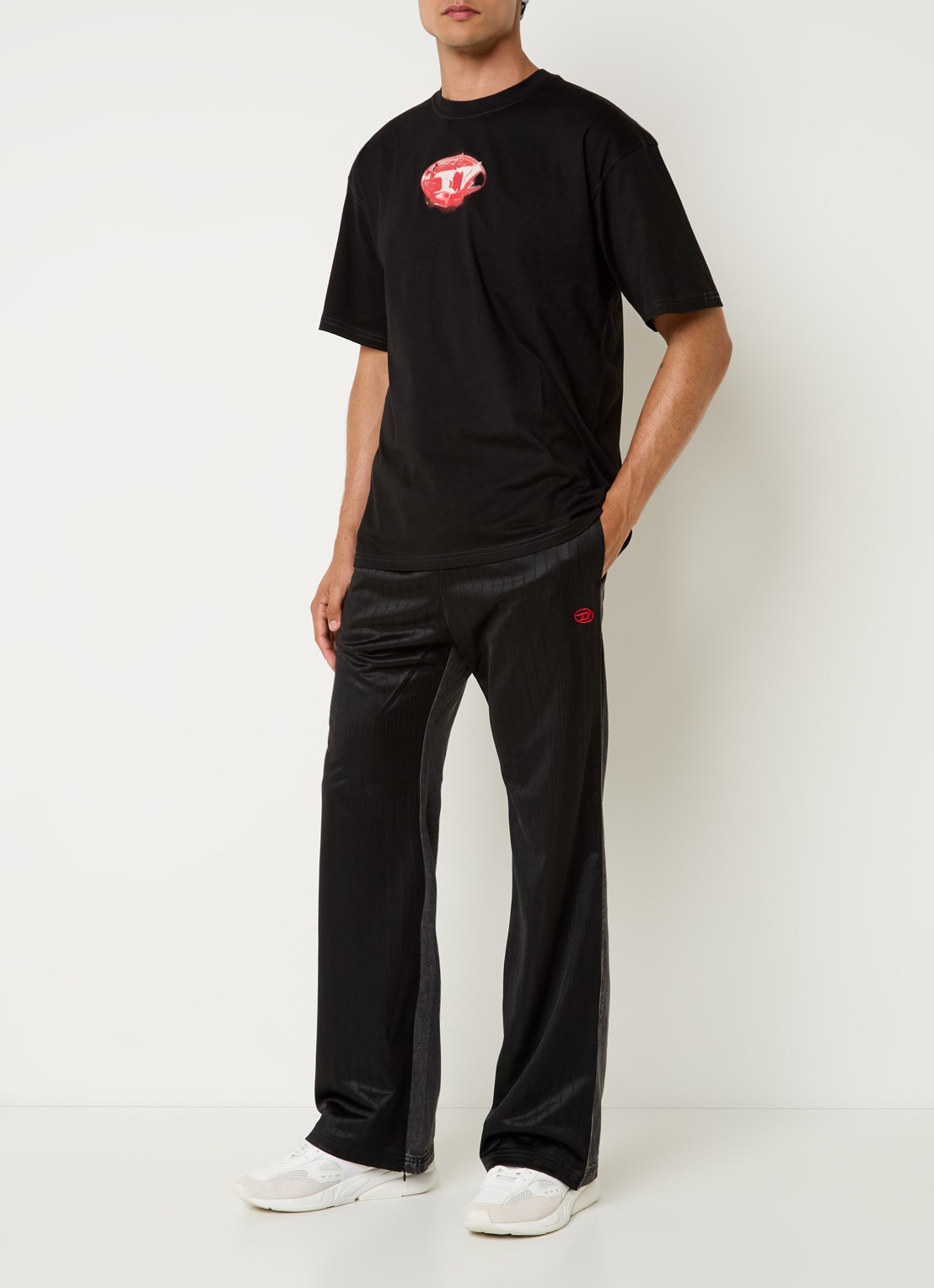Diesel P-Zamp-Vet loose fit broek met details van denim - voorkant 2 zwart