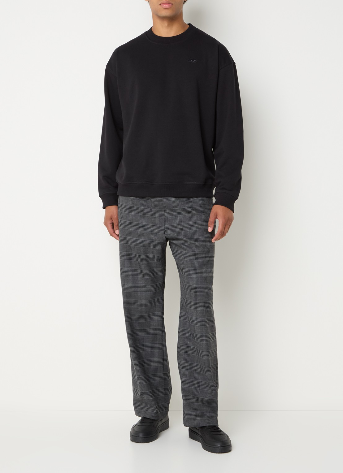 Diesel S-boxt sweater met flockprint - voorkant 3 zwart