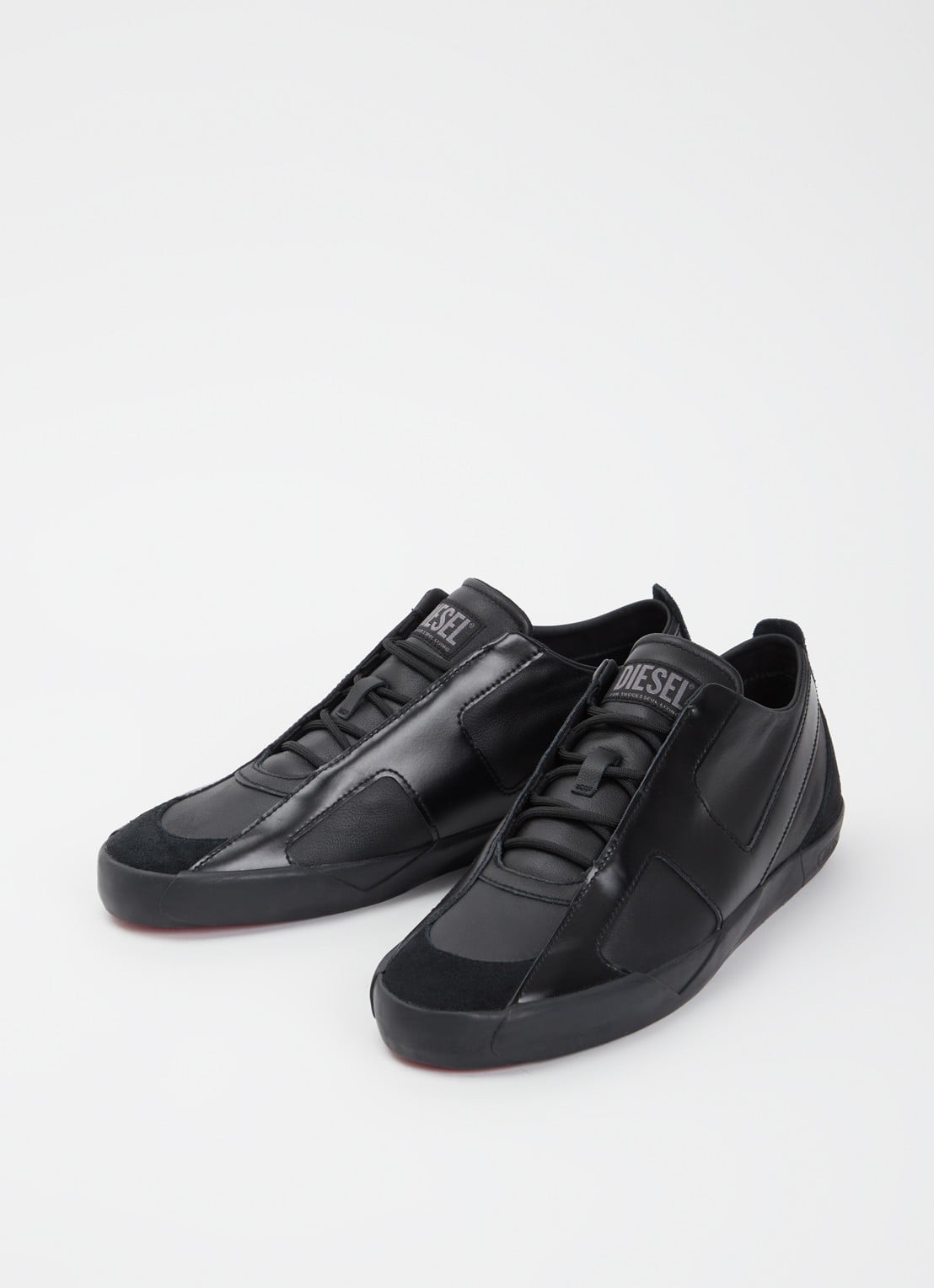 Diesel S-Slante-D sneaker van leer met suède details - detail zwart