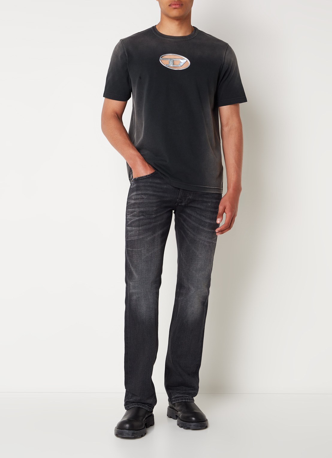 Diesel T-Adjust T-shirt met logo en opengewerkt detail - voorkant 3 antraciet
