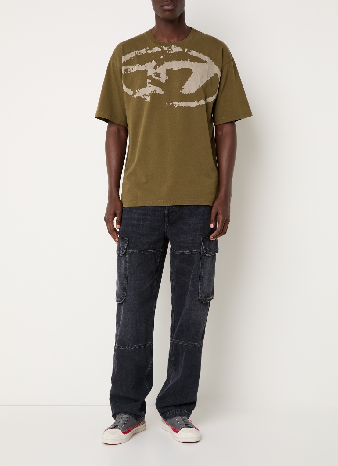 Diesel T-Boxt-N14 T-shirt met flock logoprint - voorkant 3 mosgroen