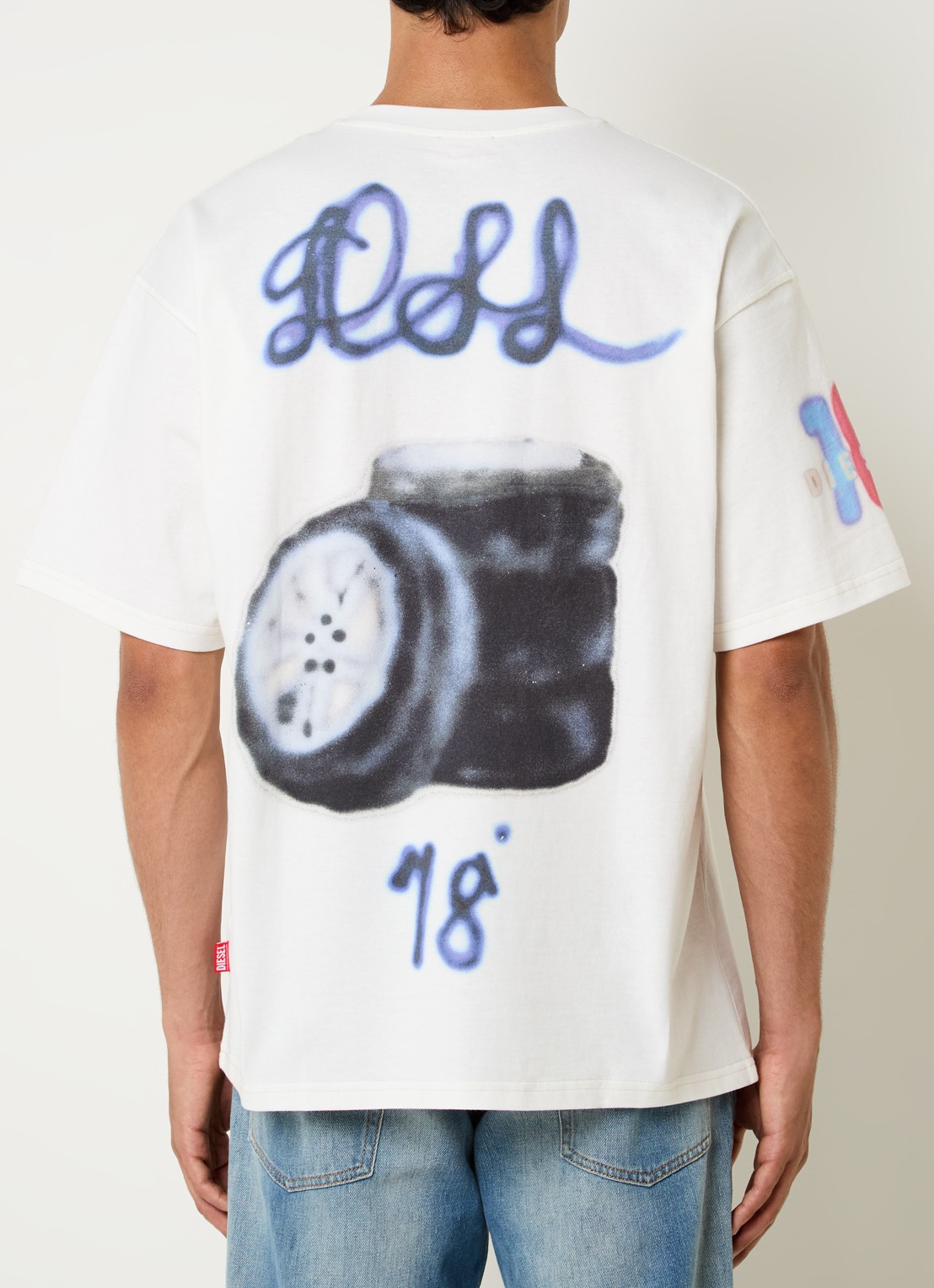 Diesel T-Boxt-Q19 T-shirt met logo- en backprint - detail 2 gebroken wit