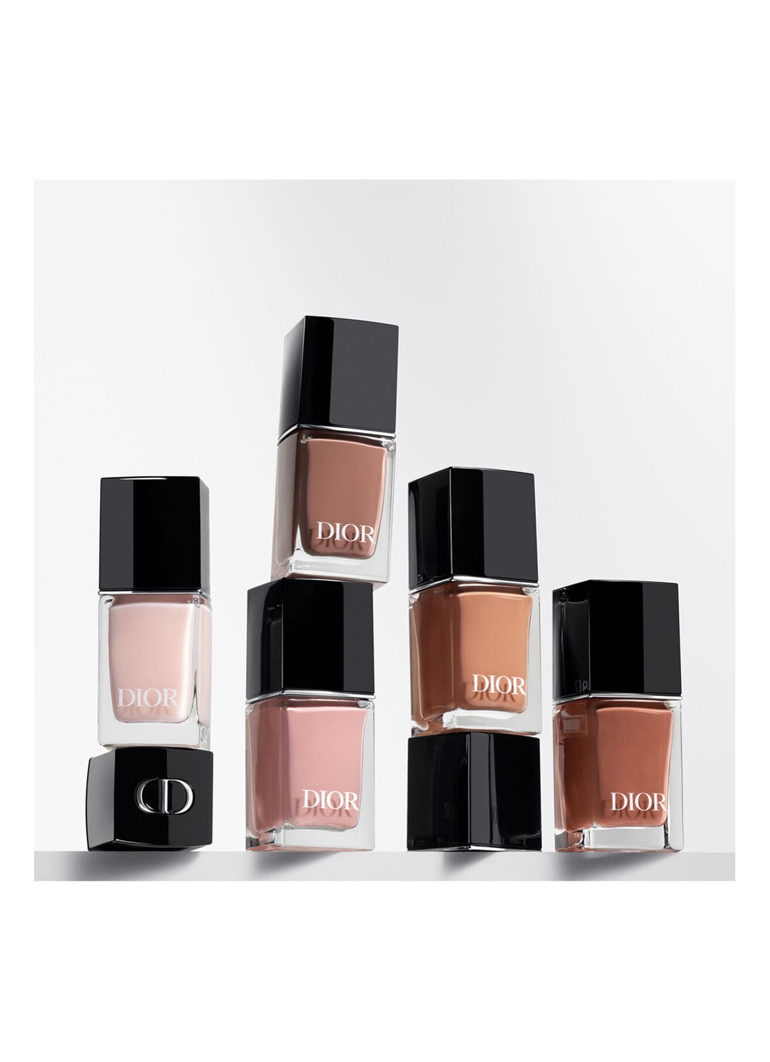 DIOR Dior Vernis Nagellak - detail 3 796 denim