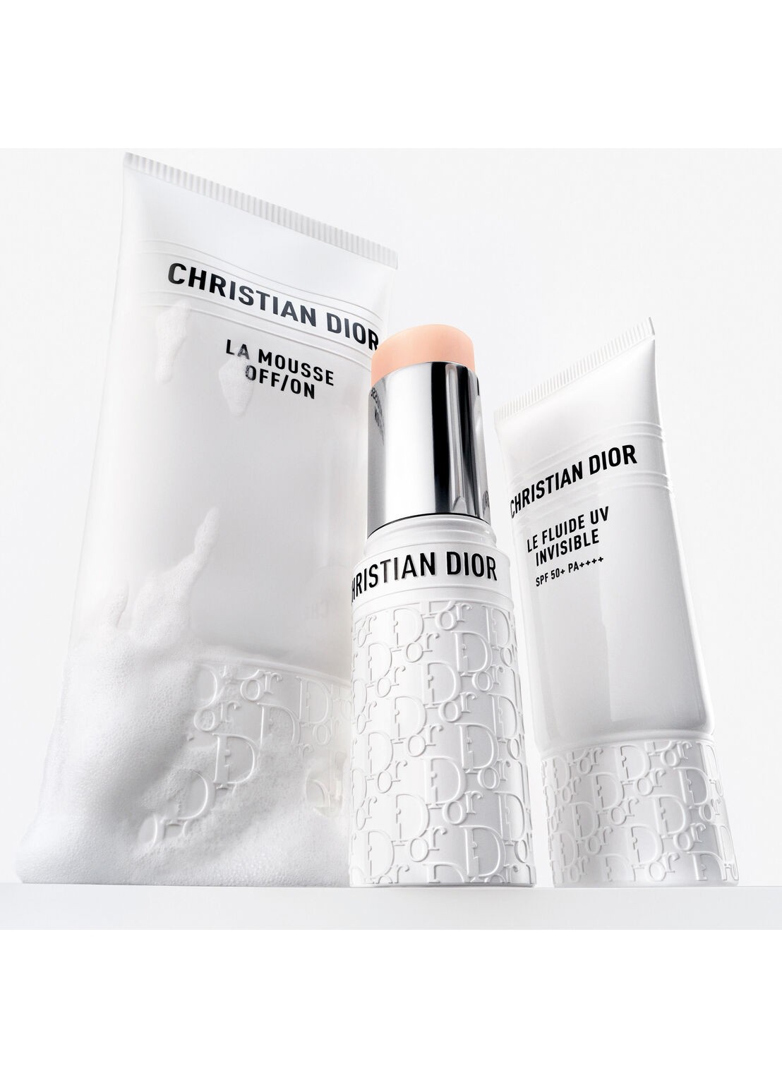 DIOR Hydrating Invisible UV Fluid SPF 50+ PA+ - beschermende fluid  - detail 5 undefined