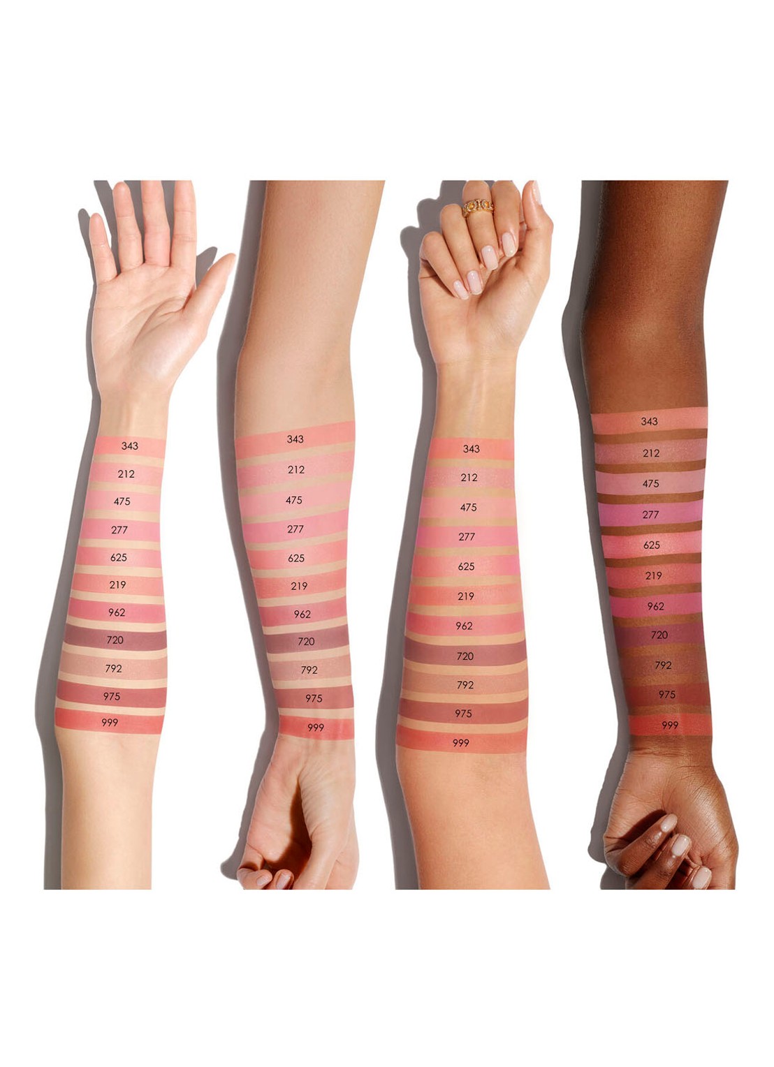 DIOR Rouge Blush - Langhoudende Blush - detail 5 mat - 475 rose caprice