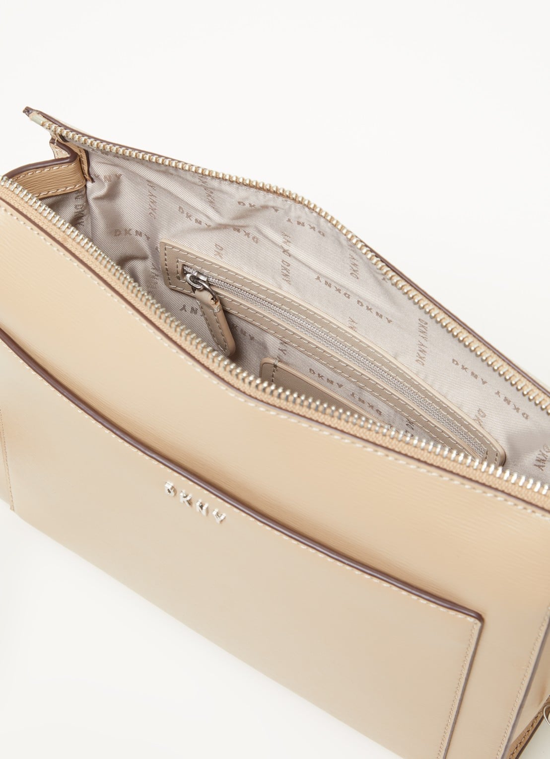 DKNY Bryant Medium crossbodytas van leer - detail 2 lichtbruin
