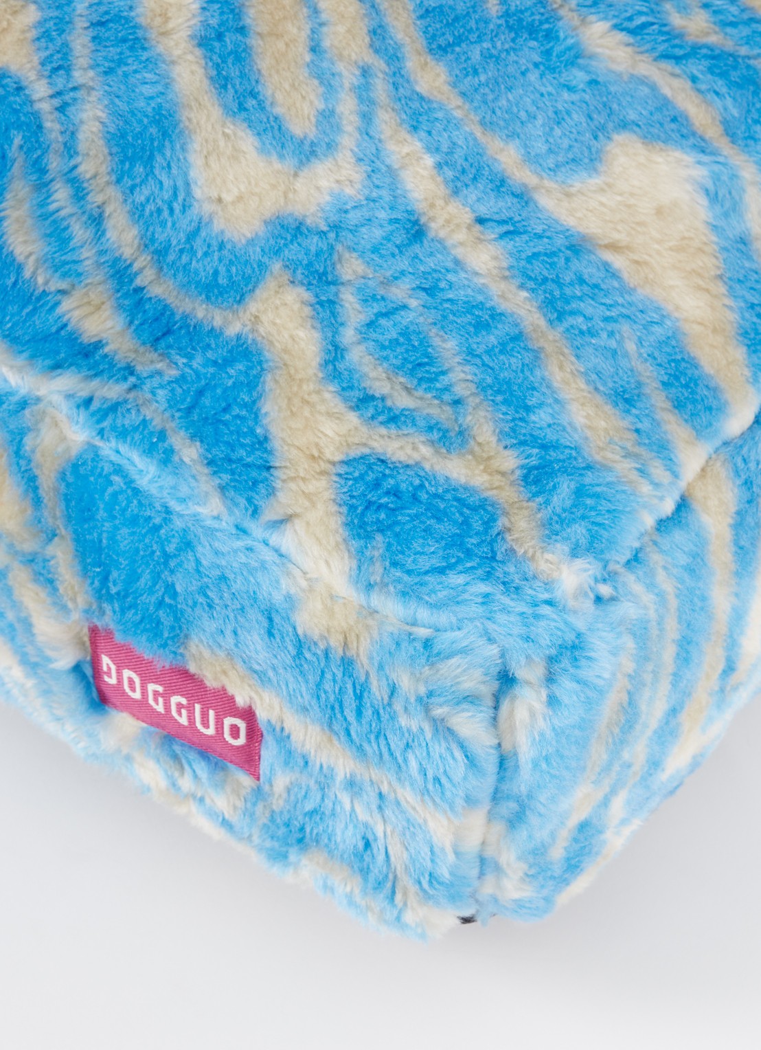 DOGGUO Swirl L hondenmand 105 x 65 cm - detail 3 blauw